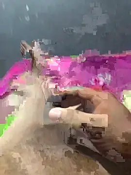 InstantPigweed online show from 04/09/26, 06:04