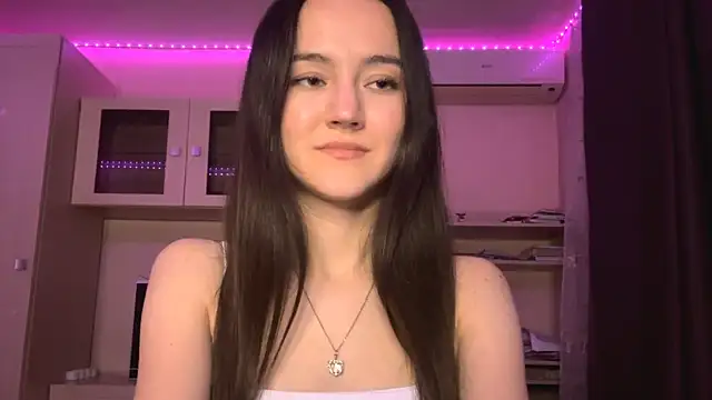 Snapshot of Kiaicatie chatting on 05/26/26, 05:22 Kiaicatie online show from 05/26/26, 05:22
