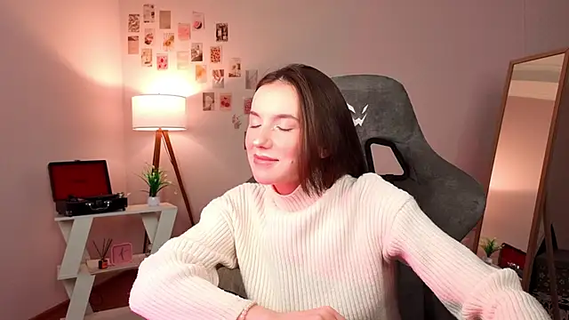 ssandralovin online show from 02/04/26, 04:29