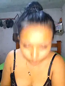 Snapshot of Daniela_Cruz_ chatting on 03/15/26, 05:20 Daniela Cruz online show from 03/15/26, 05:20