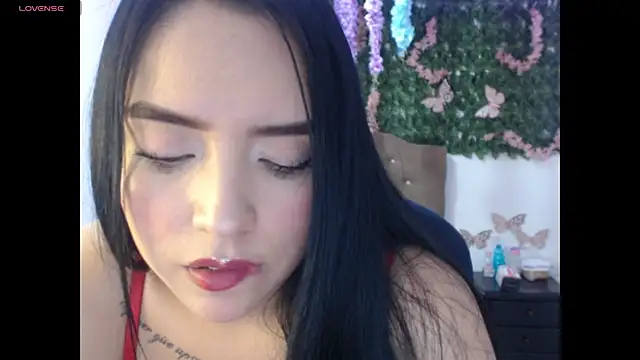 Snapshot of adara_cute_69 chatting on 04/30/26, 08:57 adara cute 69 online show from 04/30/26, 08:57