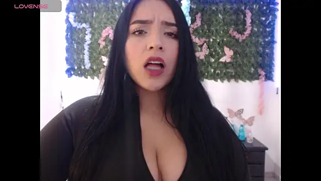 Snapshot of adara_cute_69 chatting on 04/18/26, 03:25 adara cute 69 online show from 04/18/26, 03:25
