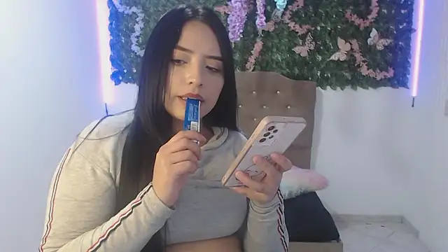 adara cute 69 online show from 02/11/26, 07:03