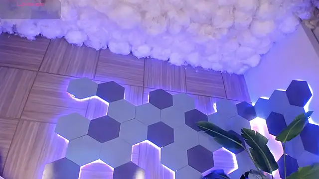 KatyaKozlov online show from 06/10/26, 08:10