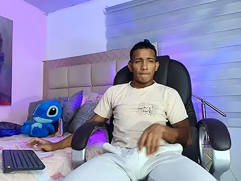 Snapshot of ricky_spensar23cm_ chatting on 02/05/26, 02:07 ricky spensar23cm online show from 02/05/26, 02:07