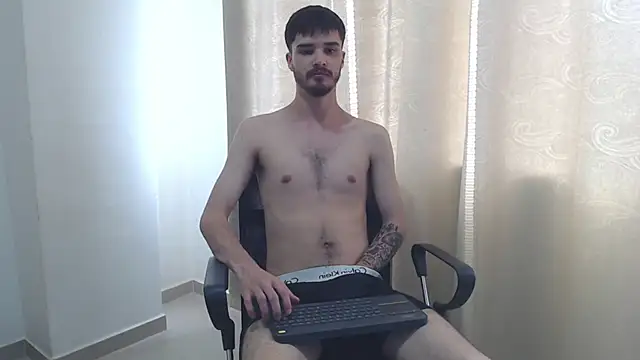 Snapshot of joseh0se chatting on 02/18/26, 04:47 joseh0se online show from 02/18/26, 04:47