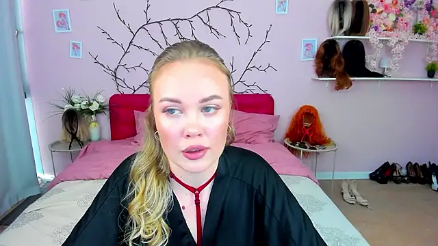 Snapshot of AnnaWillowX chatting on 02/01/26, 01:20 AnnaWillowX online show from 02/01/26, 01:20