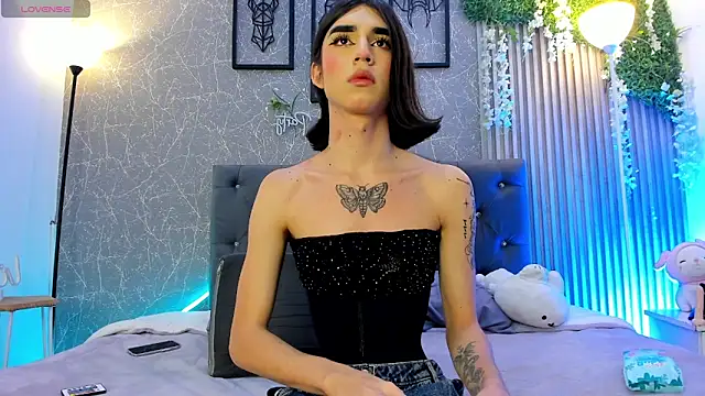 lana gill1 online show from 05/15/26, 06:50
