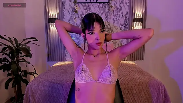 ChloeeMasonn online show from 04/11/26, 11:03