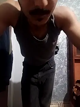 Snapshot of Medo_king1 chatting on 02/08/26, 05:21 Medo king1 online show from 02/08/26, 05:21