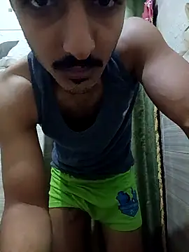 Snapshot of Medo_king1 chatting on 02/07/26, 03:20 Medo king1 online show from 02/07/26, 03:20