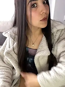 Snapshot of Mayka_sex chatting on 02/27/26, 04:51 Mayka sex online show from 02/27/26, 04:51