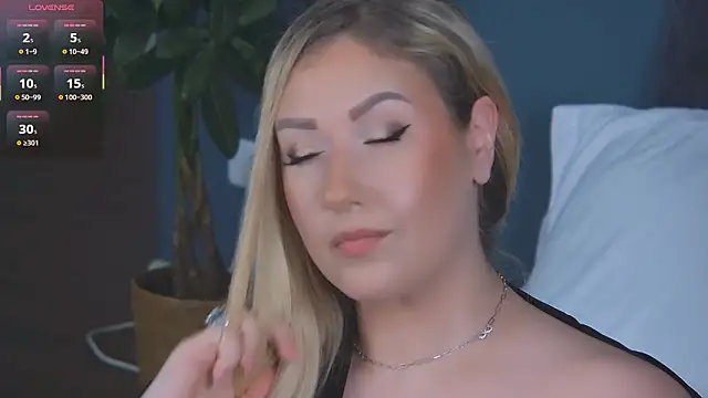 Snapshot of OndinaNoire chatting on 02/26/26, 08:09 OndinaNoire online show from 02/26/26, 08:09