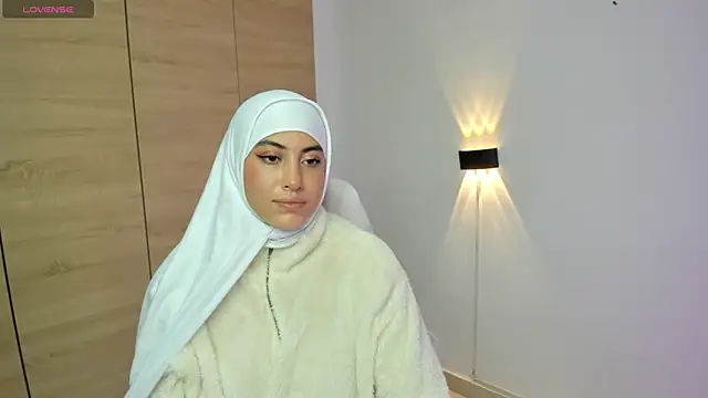 LAY LA  online show from 04/16/26, 09:37