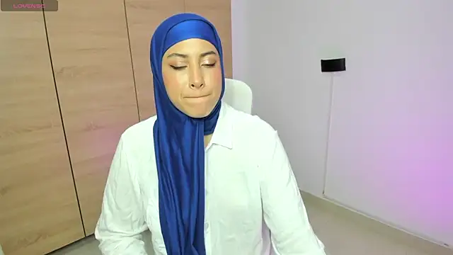 LAY LA  online show from 03/24/26, 09:15