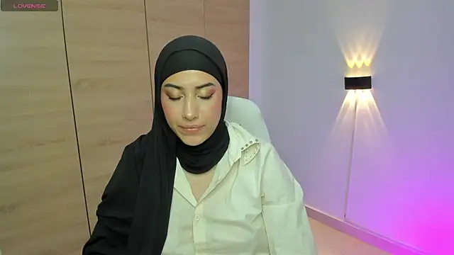 LAY LA  online show from 03/12/26, 08:24