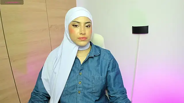 LAY LA  online show from 03/06/26, 09:32