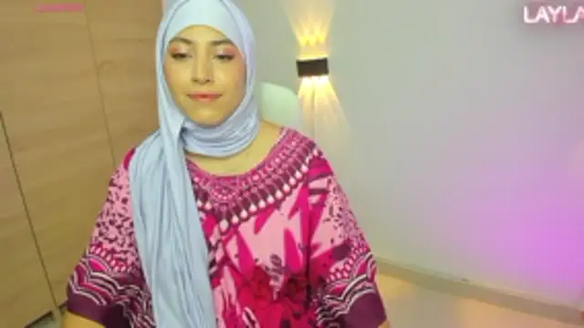 LAY LA  online show from 04/09/26, 09:21