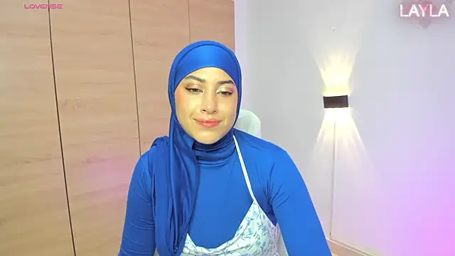 LAY LA  online show from 03/25/26, 09:14