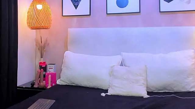 Piinksoul149 online show from 05/10/26, 03:32