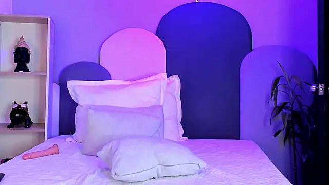 Snapshot of Piinksoul149 chatting on 02/20/26, 06:26 Piinksoul149 online show from 02/20/26, 06:26