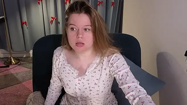 Agatha Gris online show from 02/25/26, 09:36