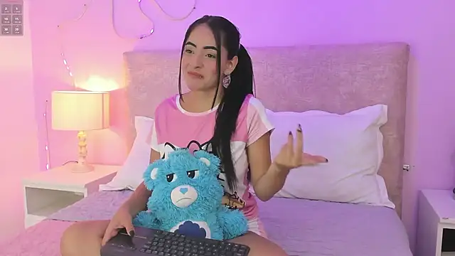 silkSigh149 online show from 02/03/26, 03:59