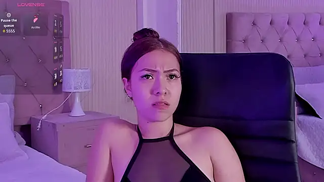 Snapshot of lizzyrossie chatting on 02/22/26, 07:48 lizzyrossie online show from 02/22/26, 07:48