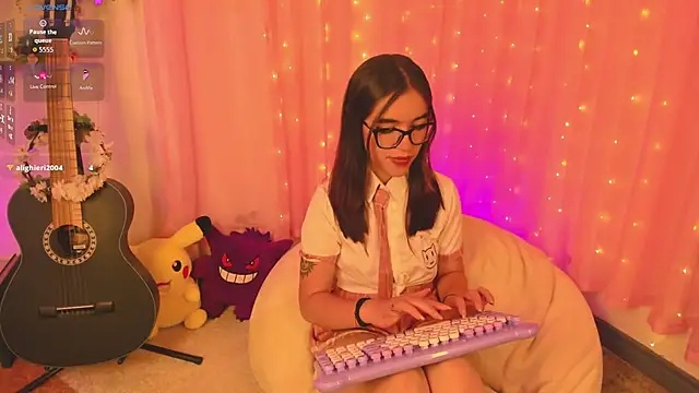 MaJo Prettty online show from 04/13/26, 05:39