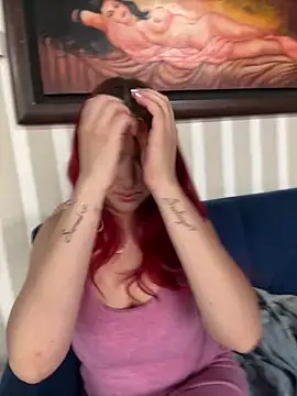 Snapshot of Megan__Honey chatting on 02/26/26, 07:47 Megan Honey online show from 02/26/26, 07:47