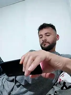 Snapshot of Erickpritz_xh chatting on 02/12/26, 04:56 Erickpritz xh online show from 02/12/26, 04:56