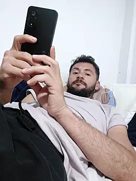 Snapshot of Erickpritz_xh chatting on 01/31/26, 11:03 Erickpritz xh online show from 01/31/26, 11:03