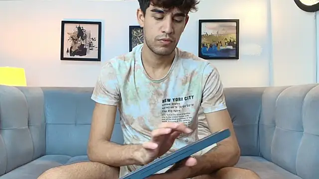 Snapshot of PRETTY_COCK1 chatting on 02/18/26, 07:17 PRETTY COCK1 online show from 02/18/26, 07:17