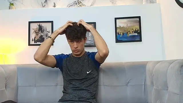 Snapshot of PRETTY_COCK1 chatting on 02/14/26, 07:30 PRETTY COCK1 online show from 02/14/26, 07:30