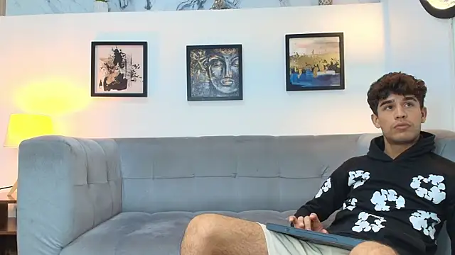 Snapshot of PRETTY_COCK1 chatting on 02/17/26, 07:16 PRETTY COCK1 online show from 02/17/26, 07:16