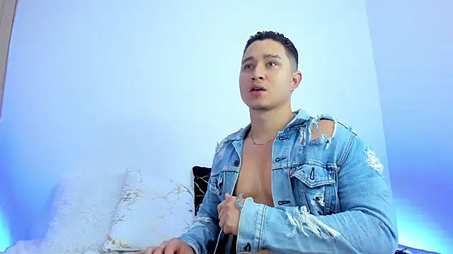 Axel nova online show from 03/06/26, 02:12