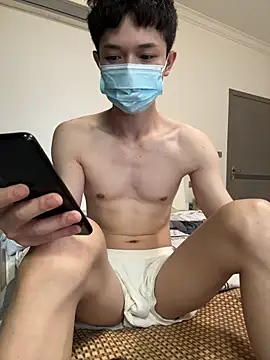 Snapshot of llkiki chatting on 05/13/26, 05:03 llkiki online show from 05/13/26, 05:03