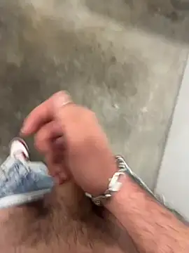 Tumatadorrrx online show from 04/13/26, 09:46