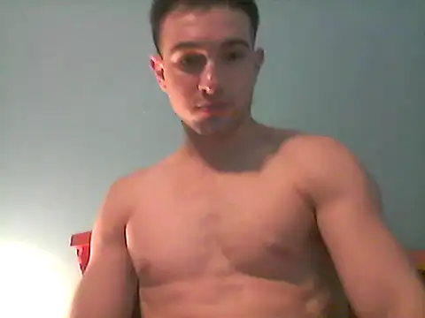 Snapshot of Maxx_neon chatting on 02/17/26, 09:12 Maxx neon online show from 02/17/26, 09:12