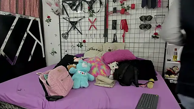 Snapshot of playful-girls chatting on 02/26/26, 01:22 playful-girls online show from 02/26/26, 01:22