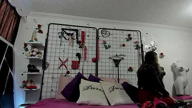 Snapshot of playful-girls chatting on 02/11/26, 01:44 playful-girls online show from 02/11/26, 01:44