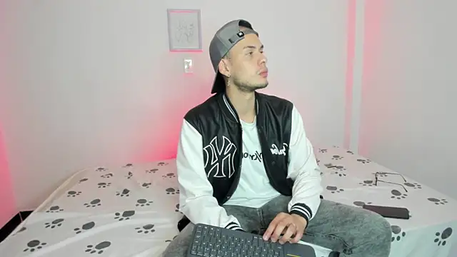 Vlad  night online show from 02/16/26, 04:11