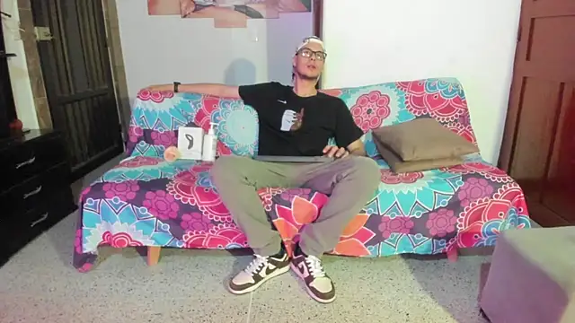 Vlad  night online show from 05/04/26, 03:32