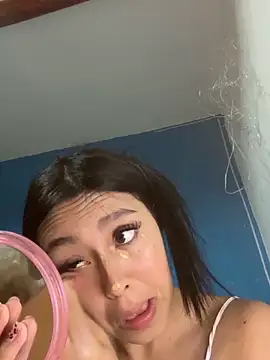 Snapshot of scarlett_pinkk1 chatting on 02/08/26, 03:26 scarlett pinkk1 online show from 02/08/26, 03:26