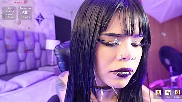 SweetDevil 7 online show from 03/21/26, 07:18