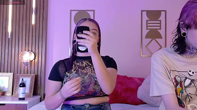 Snapshot of Hanna-Winchester chatting on 02/25/26, 04:23 Hanna-Winchester online show from 02/25/26, 04:23