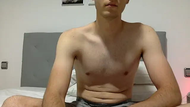 Snapshot of Pablo_SexBoy69 chatting on 06/21/26, 09:31 Pablo SexBoy69 online show from 06/21/26, 09:31