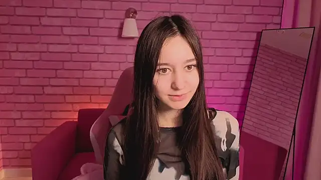 Nicole Brownie online show from 05/19/26, 01:10
