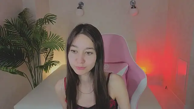 Nicole Brownie online show from 06/02/26, 12:43