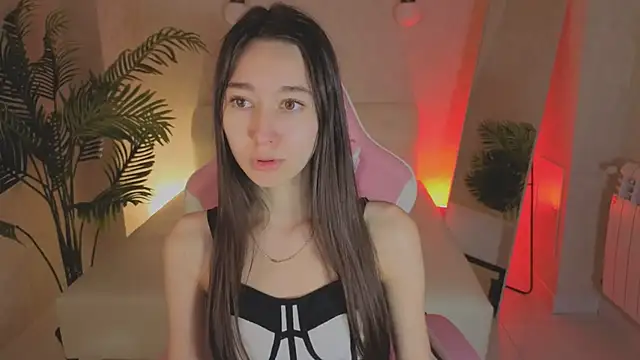 Nicole Brownie online show from 06/06/26, 02:28